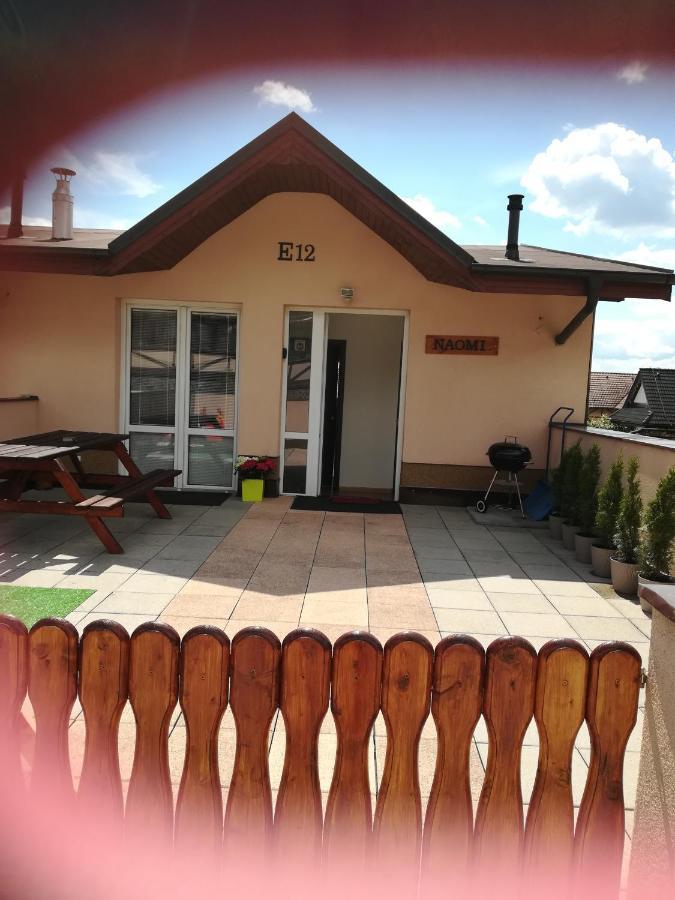 Apartman Naomi E12 Nová Lesná Eksteriør billede